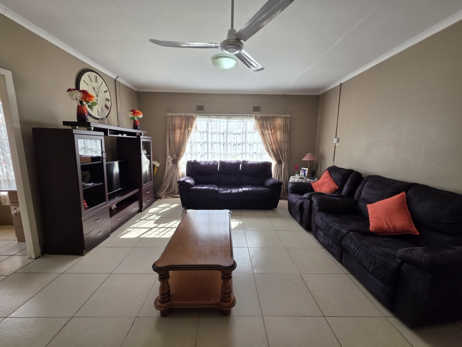 3 Bedroom Property for Sale in Jan Cillierspark Free State